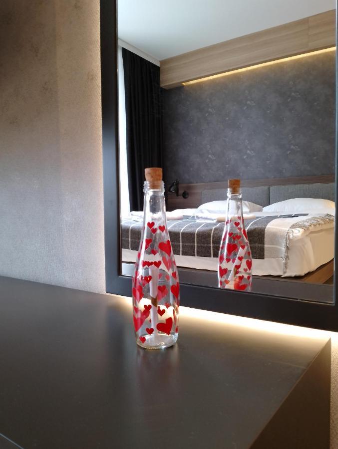 Woodside Woodside Apartments Kopaonik Free Parking & Spa , Free Ski Locker ภายนอก รูปภาพ